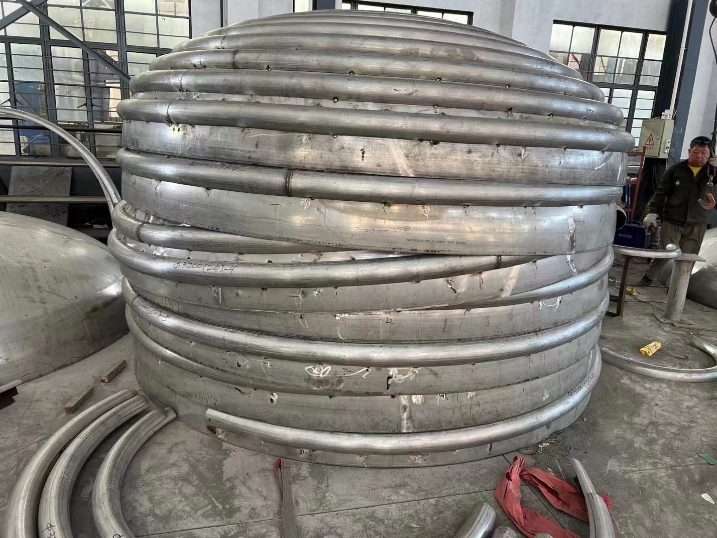 耐高溫的封頭盤管發(fā)展很棒！